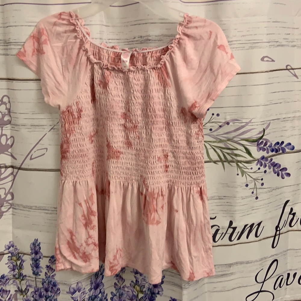 Girls Justice pink tye dye shirt. Size 14/16
